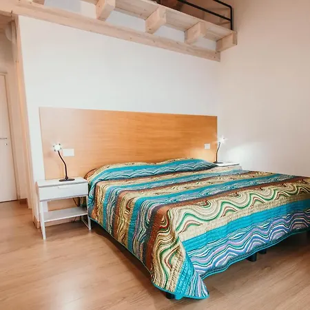 La Casa Sull'isola Pescatori * ستريزا